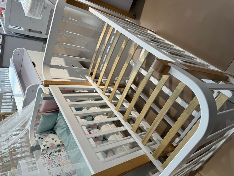 Ліжко дитяче Престиж-2 120&times;60 рухома решітка з матрацом, маятником і колесами KS-natur111340 фото